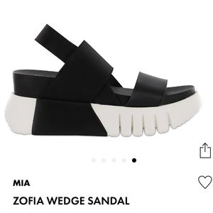 MIA Zofia Wedge Sandal - Women’s Size 7.5 - NWOT